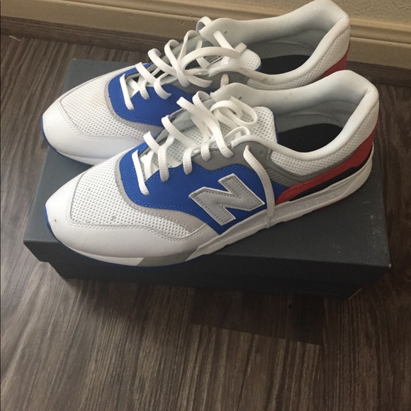 Men sneakers - Picture 1 of 5